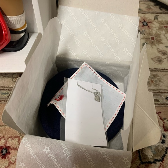 New in Box American Girl Doll Molly - Picture 6 of 9